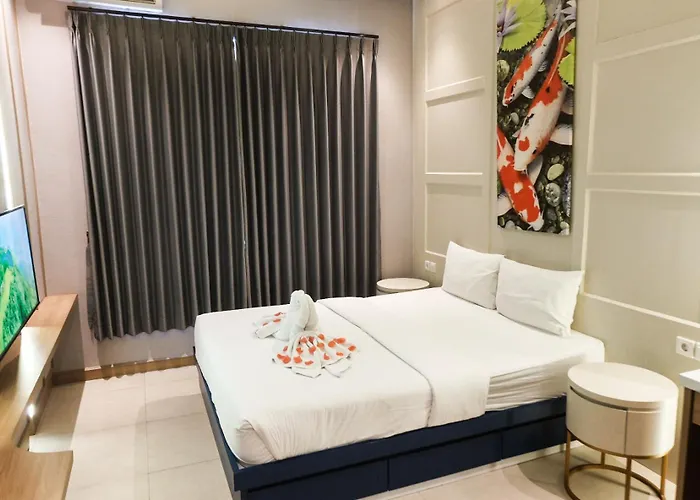 Trix House Malang Hotel